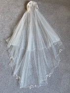 Art deco head piece and veil